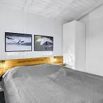 4 Bedroom Cozy In Nykobing Sj * Lumsas