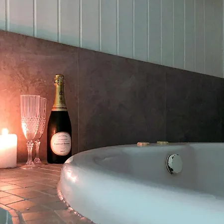 펜션 4 Bedroom Cozy In Nykobing Sj *