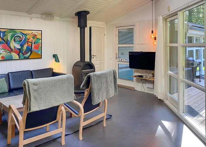 4 Bedroom Cozy In Nykobing Sj Klint